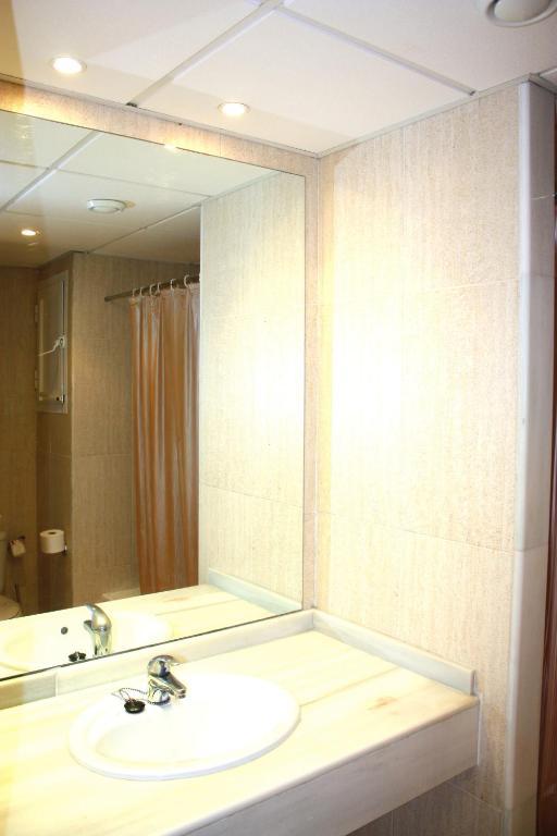 Fergus Pax- Adults Only Hotell Magalluf